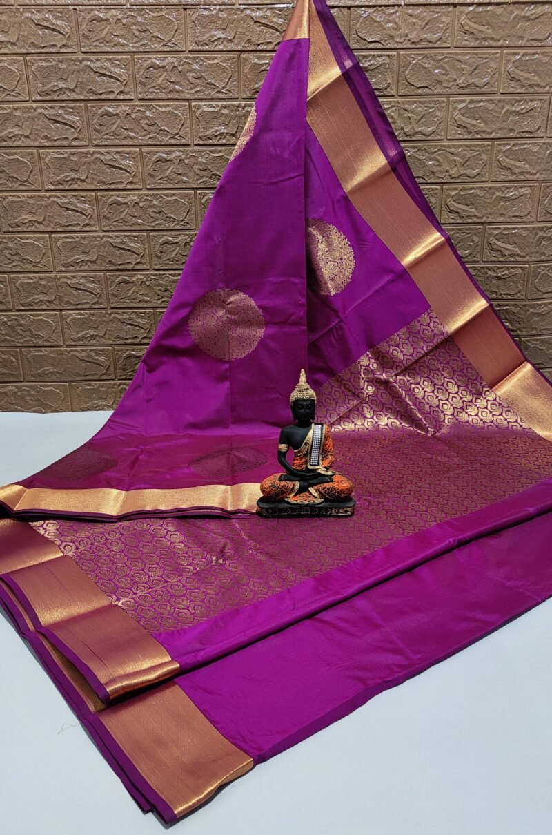 Vasthrakala Purple Majesty – Silk Radiance Saree